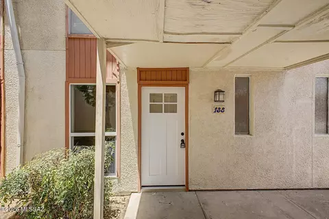 1600 N Wilmot Rd #138, Tucson, AZ 85712