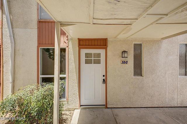 1600 N Wilmot Rd #138, Tucson, AZ 85712