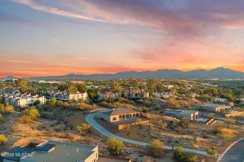 2227 W National Ridge Pl #17, Tucson, AZ 85742