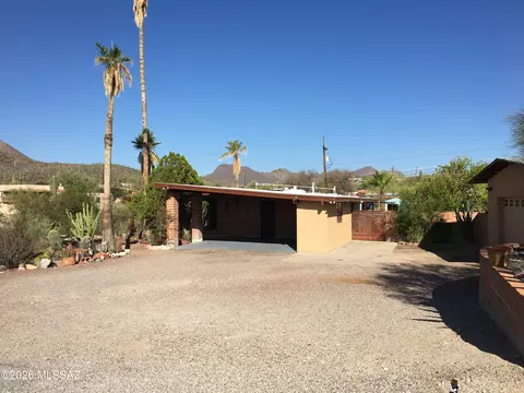 1301 N Painted Hills Rd, Tucson, AZ 85745