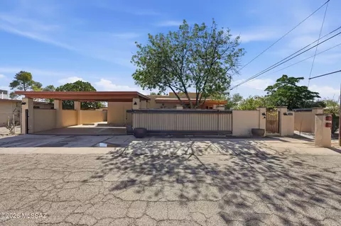 724 N Seminole Ave, Tucson, AZ 85745
