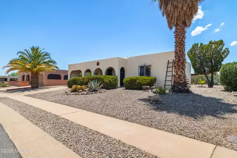 2088 S San Ray Dr, Green Valley, AZ 85614