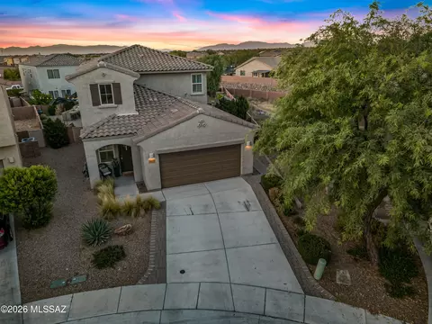 949 E Prairie Field Ln, Sahuarita, AZ 85629