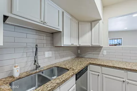 Kitchen - 5933 E 34th St, Tucson, AZ 85711 photo 3 of 4