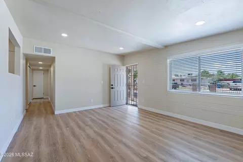 Living - 5933 E 34th St, Tucson, AZ 85711 photo 2 of 5
