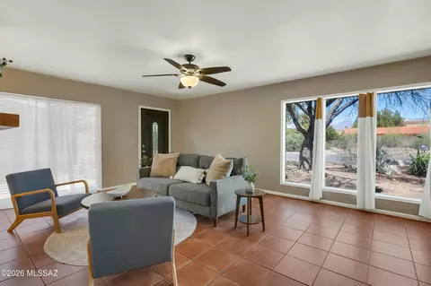 Living - 5338 E 2nd St, Tucson, AZ 85711 photo 4 of 4