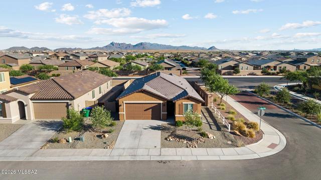 10563 W Walker Brown Dr W, Marana, AZ 85653