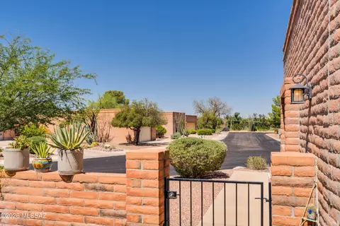 8564 N Candlewood Loop, Tucson, AZ 85704 photo 8