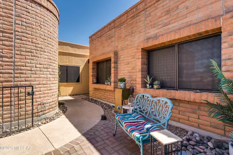 8564 N Candlewood Loop, Tucson, AZ 85704 photo 7