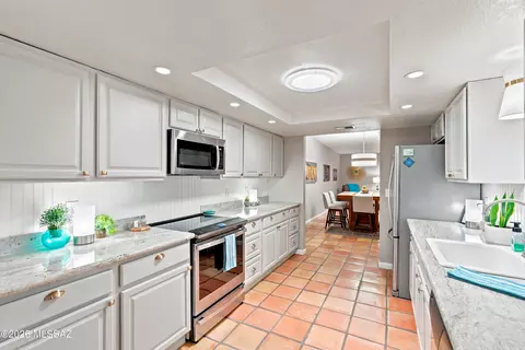8564 N Candlewood Loop, Tucson, AZ 85704 photo 20