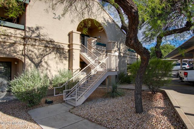 101 S Players Club Dr #24203, Tucson, AZ 85745