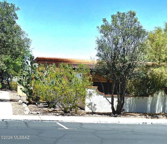 210 W Camino Alameda #A, Green Valley, AZ 85614