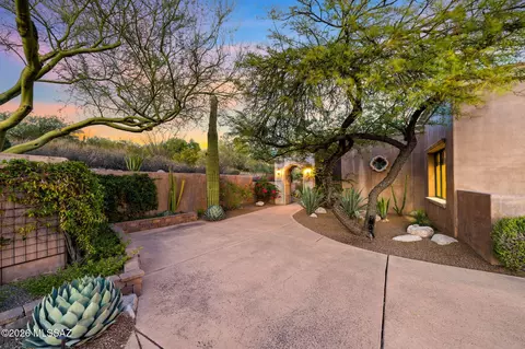 3280 E Camino Juan Paisano, Tucson, AZ 85718