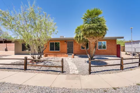 9673 E Quail Pl, Tucson, AZ 85748
