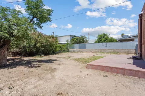 827 E 10th St, Tucson, AZ 85719 photo 26
