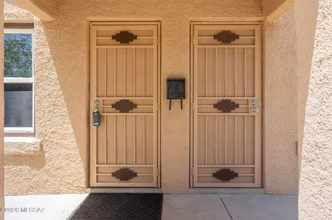 827 E 10th St, Tucson, AZ 85719 photo 32