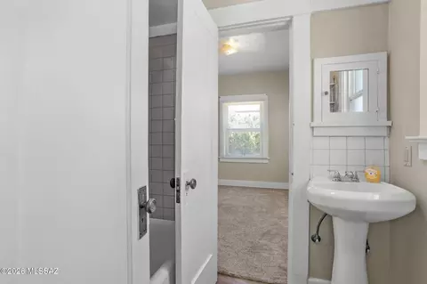 827 E 10th St, Tucson, AZ 85719 photo 17