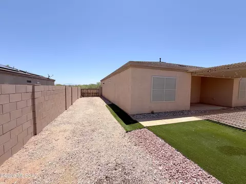 Exterior - 7112 S Victor Dr, Tucson, AZ 85757 photo 11 of 16