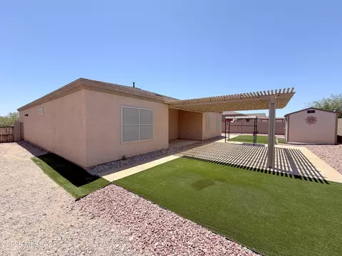 Exterior - 7112 S Victor Dr, Tucson, AZ 85757 photo 12 of 16