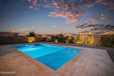10818 W Claxton Dr, Marana, AZ 85653