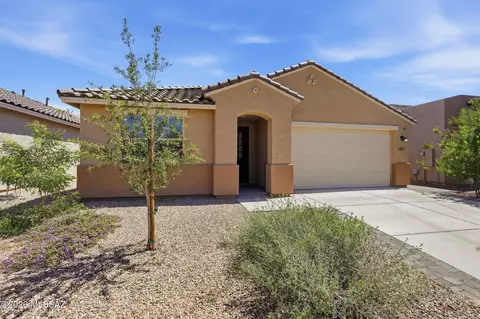 10773 W Larkhill Dr, Marana, AZ 85653