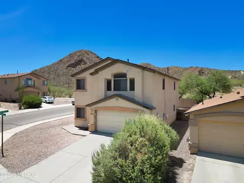 7230 S Camino Secreto, Tucson, AZ 85746