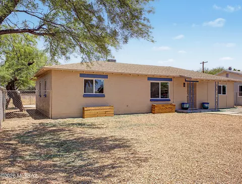 2539 E Winchester Vis, Tucson, AZ 85713