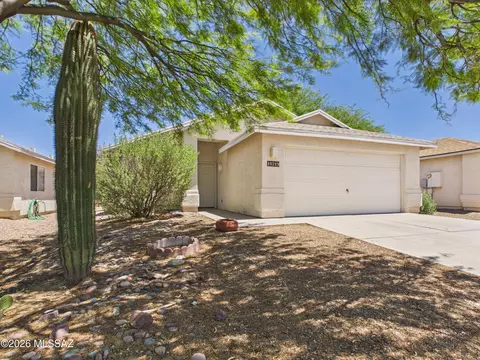 10219 E Paseo Juan Tabo, Tucson, AZ 85747