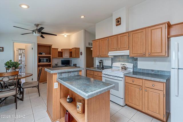 8401 S Kolb Rd #524, Tucson, AZ 85756