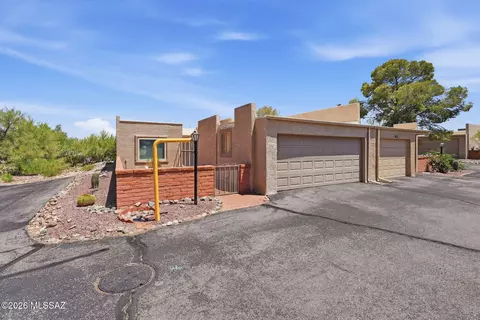 1424 N Rio Sonora, Green Valley, AZ 85614