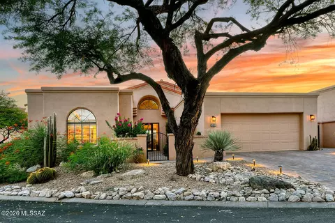 6081 N Via Del Tecaco, Tucson, AZ 85718