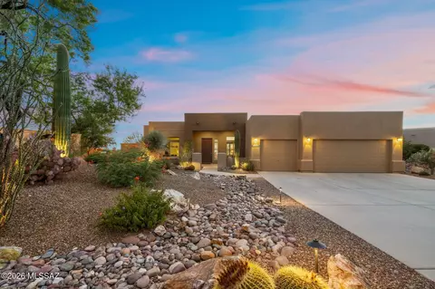 12323 N Tall Grass Dr, Oro Valley, AZ 85755