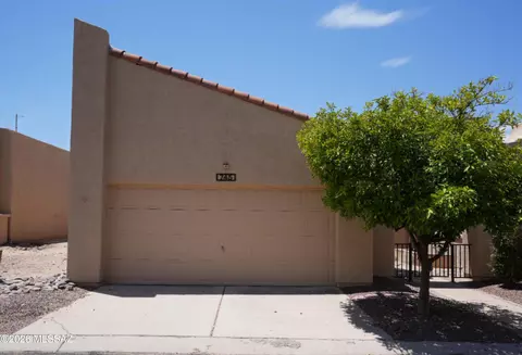 745 W Sunlight Ln, Tucson, AZ 85704