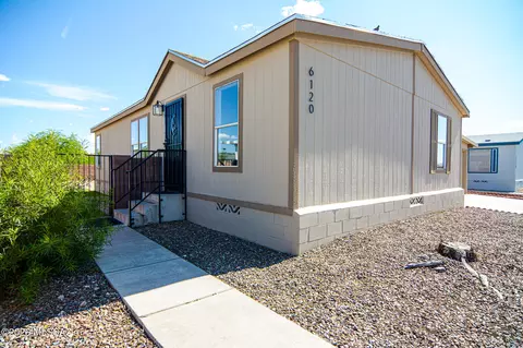 6120 E Thunder River Dr, Tucson, AZ 85756 photo 3