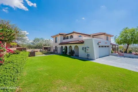 936 E Rancho Grande Cir, Nogales, AZ 85621