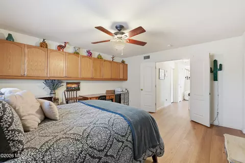 Bedroom - 10650 E Bridgeport St, Tucson, AZ 85747 photo 6 of 13