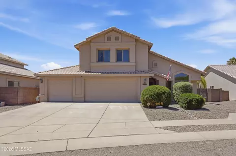 Exterior - 10650 E Bridgeport St, Tucson, AZ 85747 photo 3 of 9