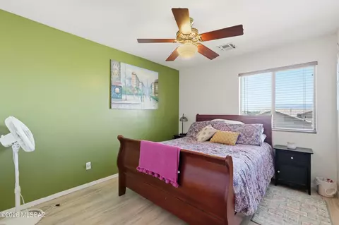 Bedroom - 10650 E Bridgeport St, Tucson, AZ 85747 photo 8 of 13