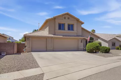 Exterior - 10650 E Bridgeport St, Tucson, AZ 85747 photo 2 of 9