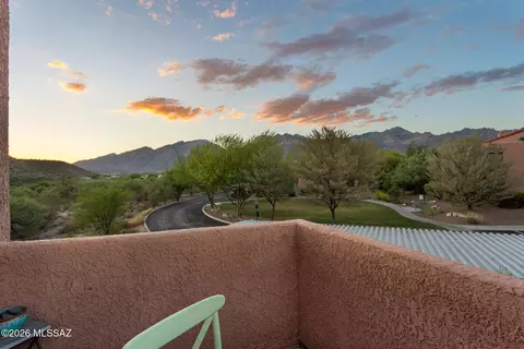 5051 N Sabino Canyon Rd #2216, Tucson, AZ 85750