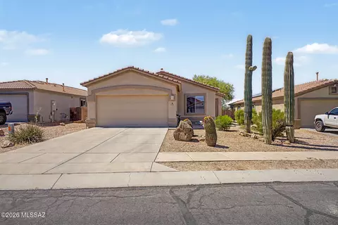 5465 W Bandtail Ct, Marana, AZ 85658