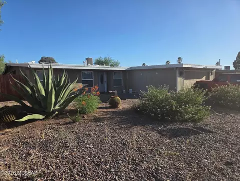 9226 E 38th St, Tucson, AZ 85730
