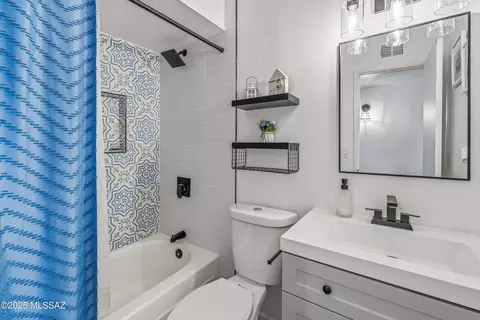 Bath - 8448 E Ruby Dr, Tucson, AZ 85730 photo 2 of 2