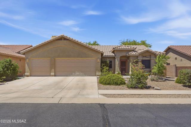 5076 W Wild Burro Spring Dr, Marana, AZ 85658