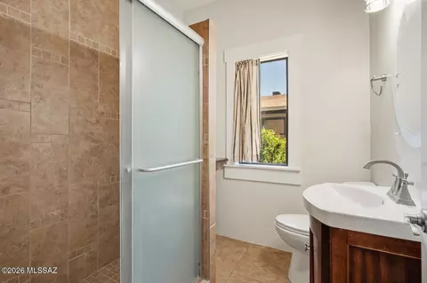 Bath - 611 E 4th St, Tucson, AZ 85705 photo 2 of 2