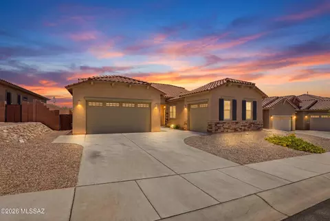 5475 W Dry Creek Ct, Marana, AZ 85658