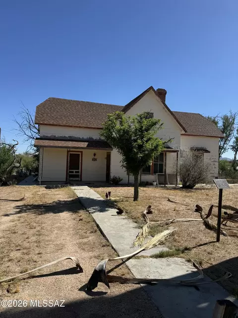 305 E 3rd St, Benson, AZ 85602 photo 2