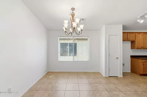 Dining - 12757 E Hartshorn Pass, Vail, AZ 85641 photo 1 of 4