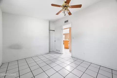 325 W Santa Paula St, Tucson, AZ 85706 photo 11