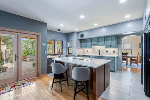 100 N Eastern Slope Loop, Tucson, AZ 85748 photo 9